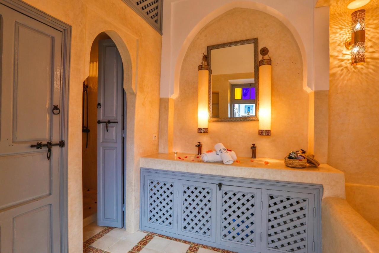 Riad Alech Эс-Сувейра Экстерьер фото